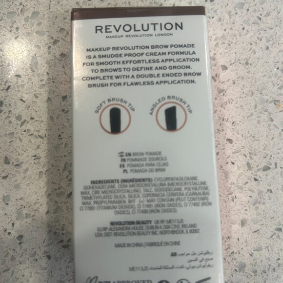 MAKEUP REVOLUTION Brow Pomade - Picture 4 of 4